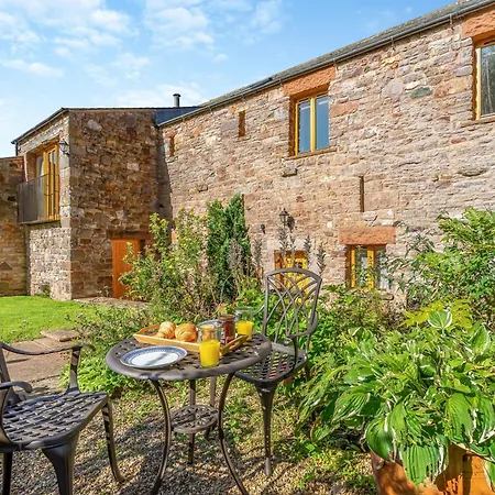 3 Bed In Eden Valley 93200 Дом отдыха *